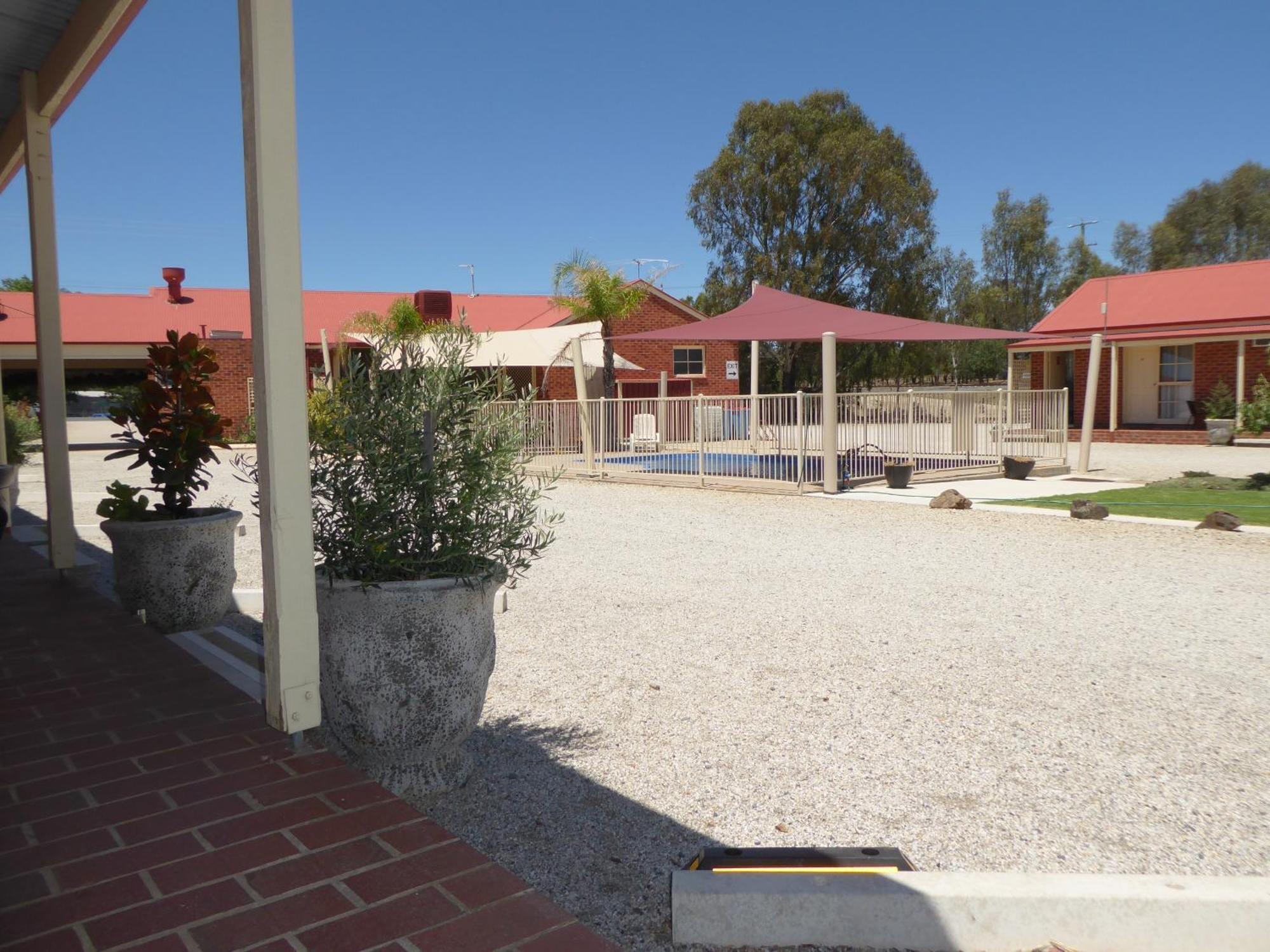 The Lydoun Motel Chiltern ภายนอก รูปภาพ